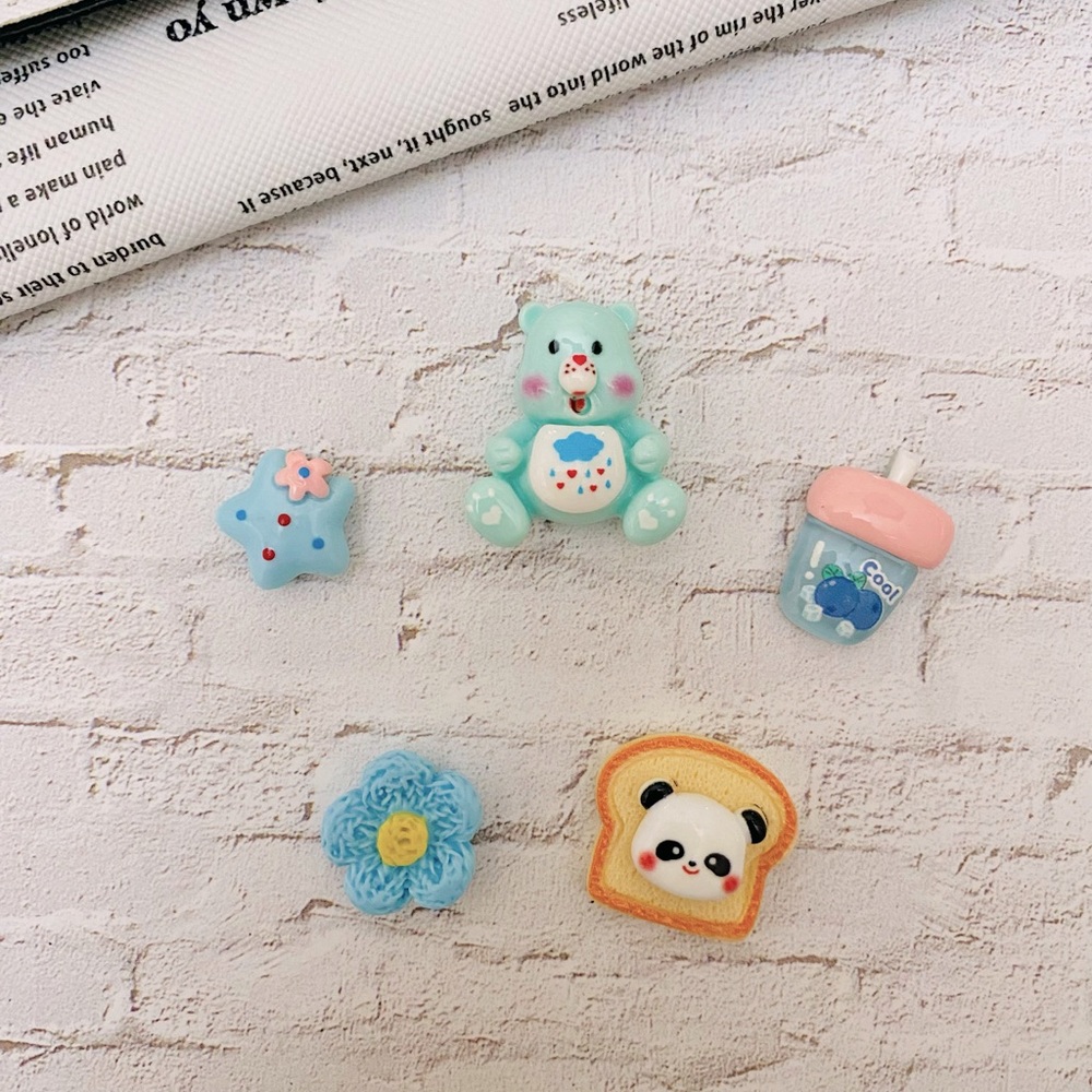 Croc charms